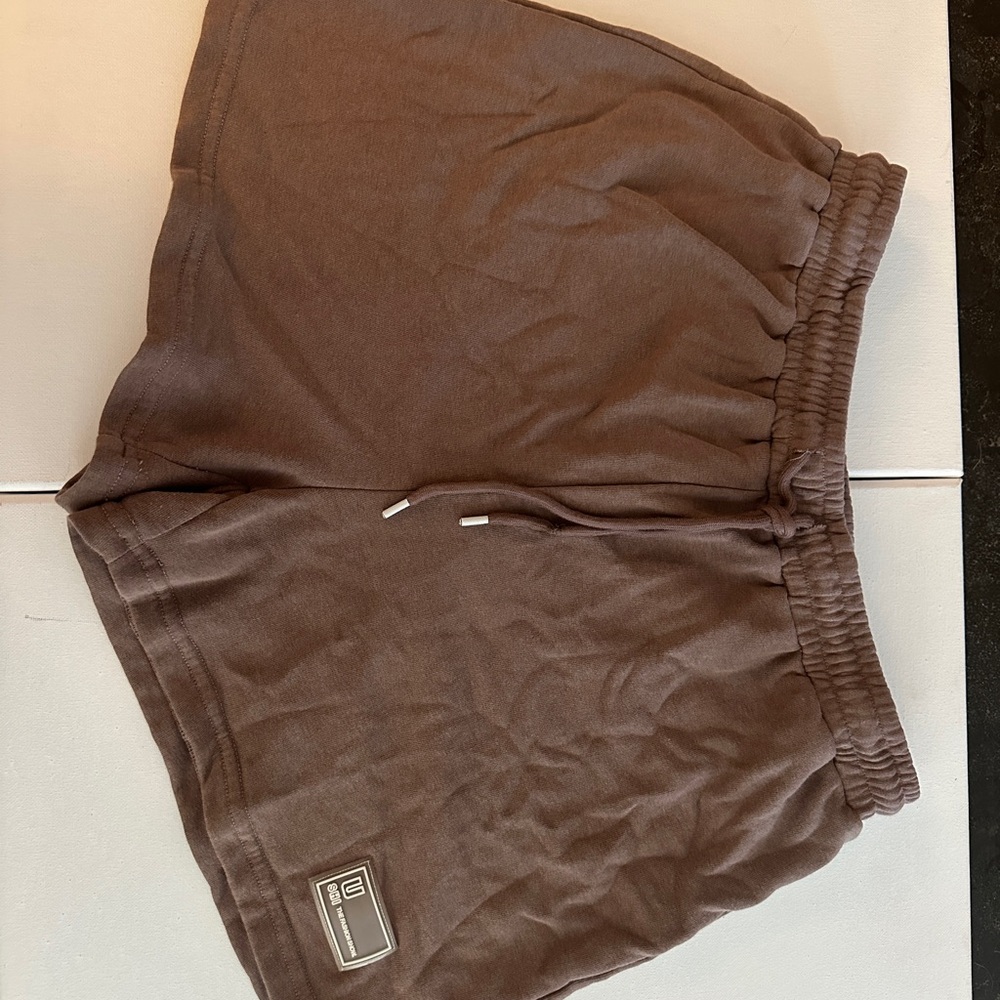 Uniqlo Brown Athletic Shorts with Elastic Waistband